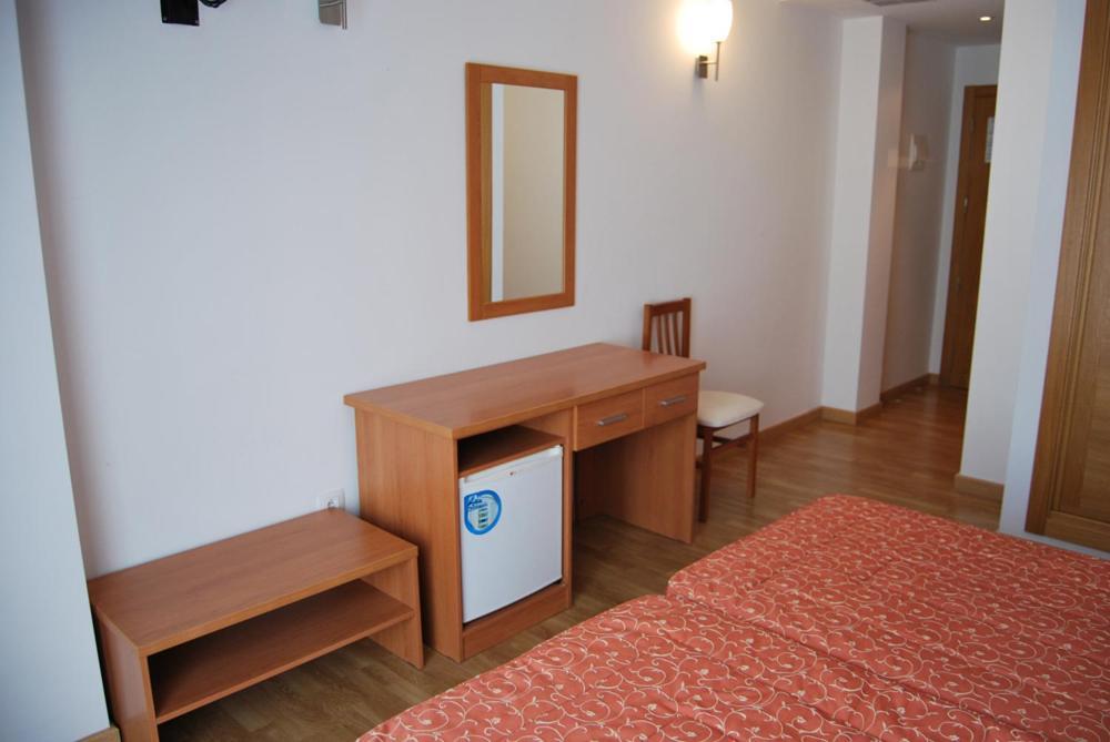 פורטונובו Hotel Plaza מראה חיצוני תמונה